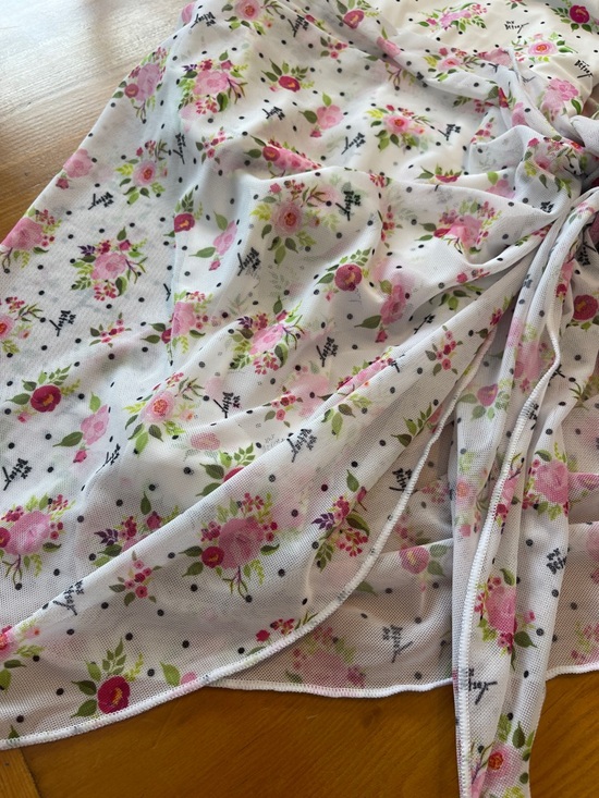 Betsey Johnson Polka Dot Bouquet Print One-Piece Swimsuit & Sarong Size Large - Picture 8 of 8